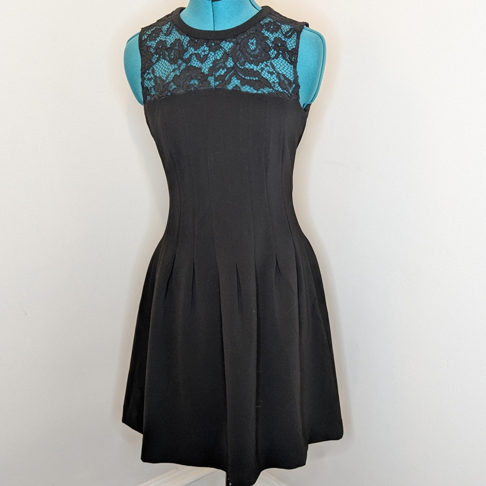 H&M Black Sleeveless Fit and Flare Lace-top Party Dress - Sz 6